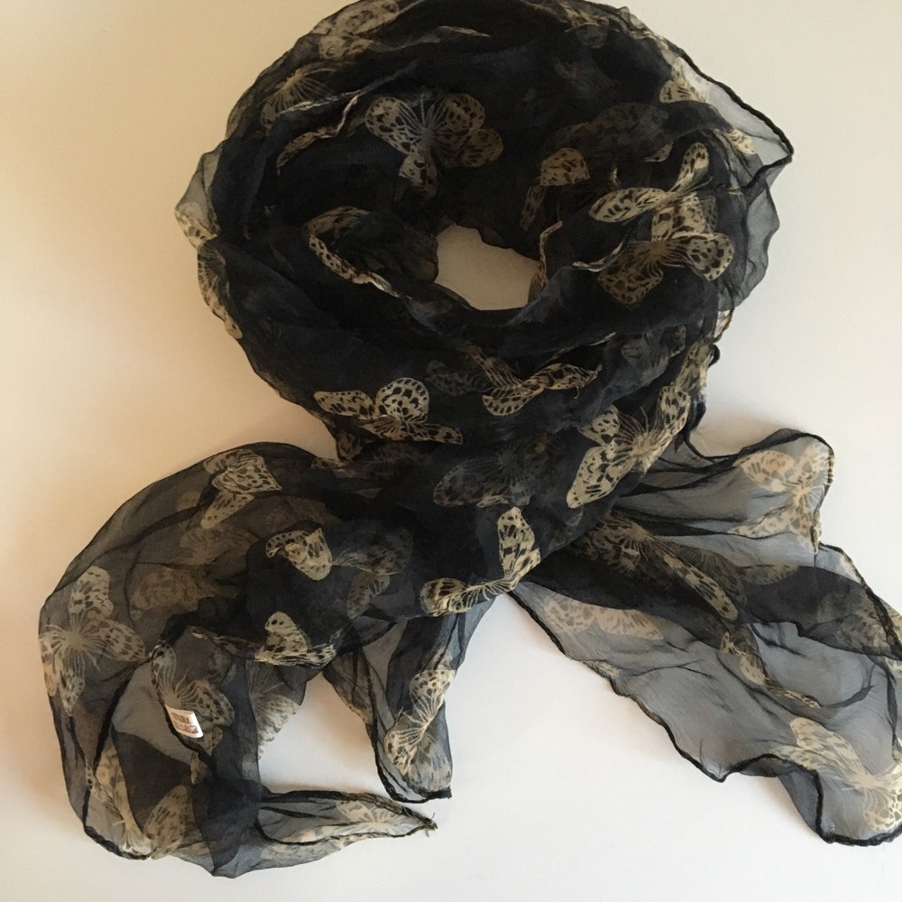100% silk scarf